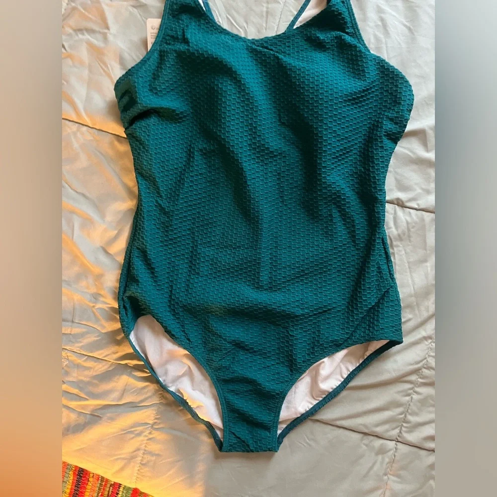 Teal Textured One-Piece Swimsuit - Women - Picture 1 of 2